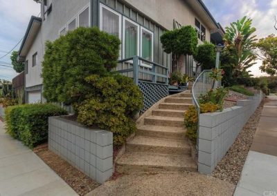 4 Beds, 4 Baths, 2580 Sq. Ft. Construction